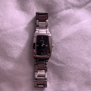 Casio LTP-1165A-1C Enticer Series Analog Stainless Steel Black Dial Ladies Watch